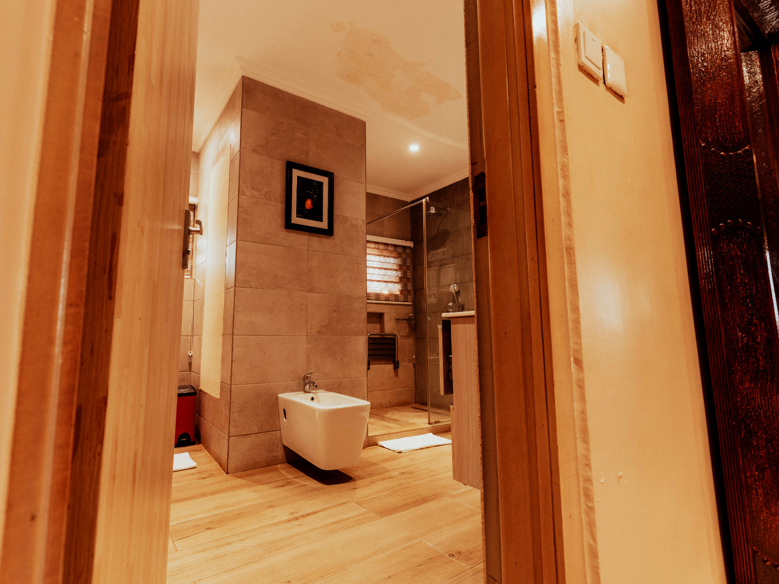 Room Image - EUSBETT HOTEL